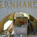 Close-up of Sarah Bernhardt's grave